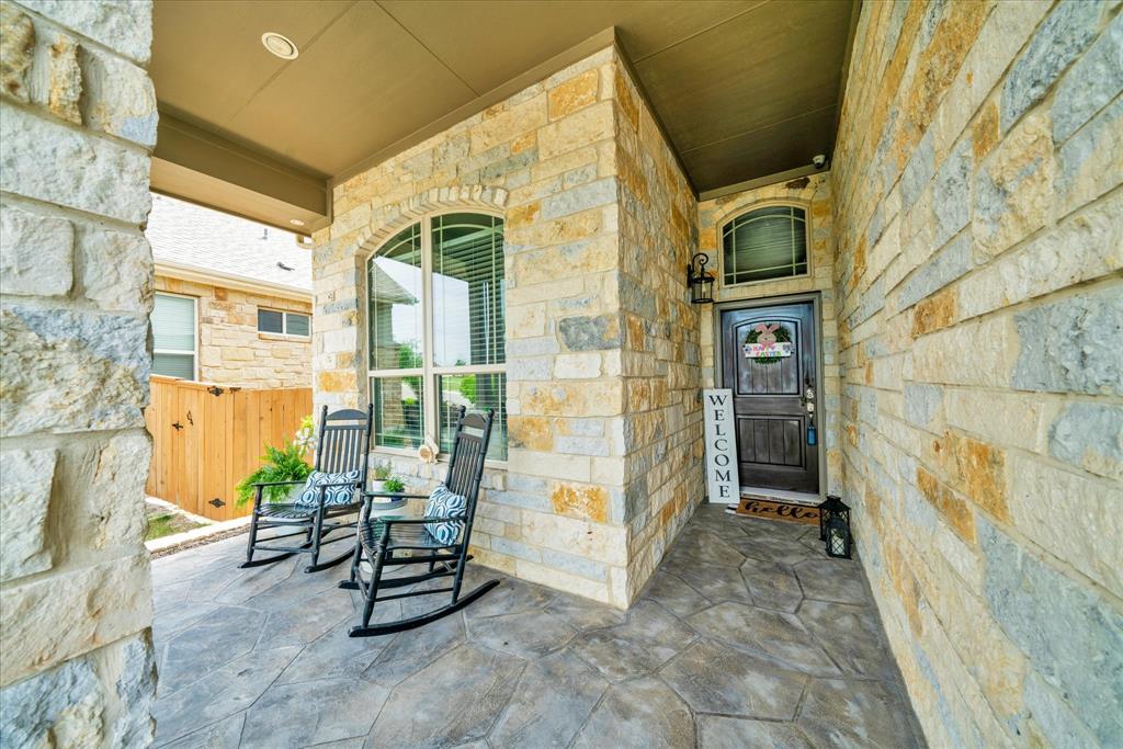 6325 Lake Teravista Way Property Photo 4
