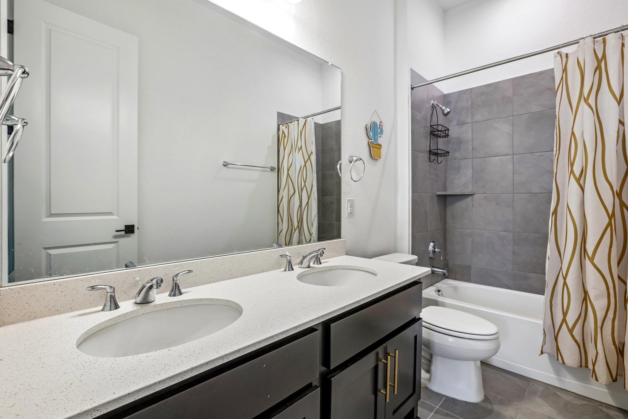 5000 Olimpico Way Property Photo 33