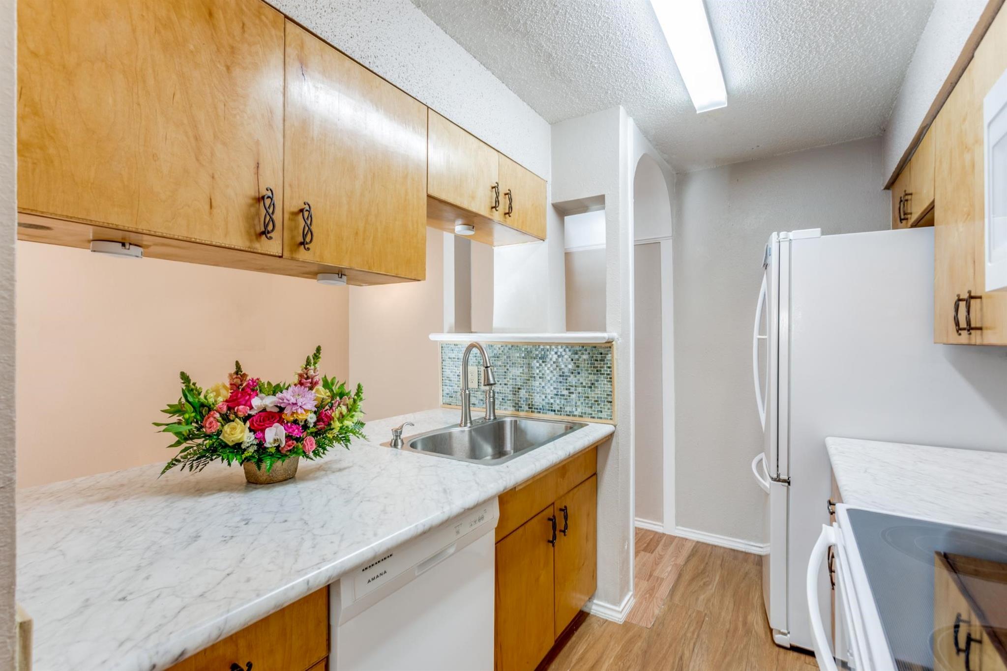 10616 Mellow Mdws 17a Property Photo 10