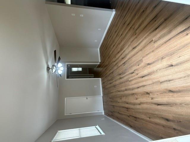703 San Saba St Property Photo 3