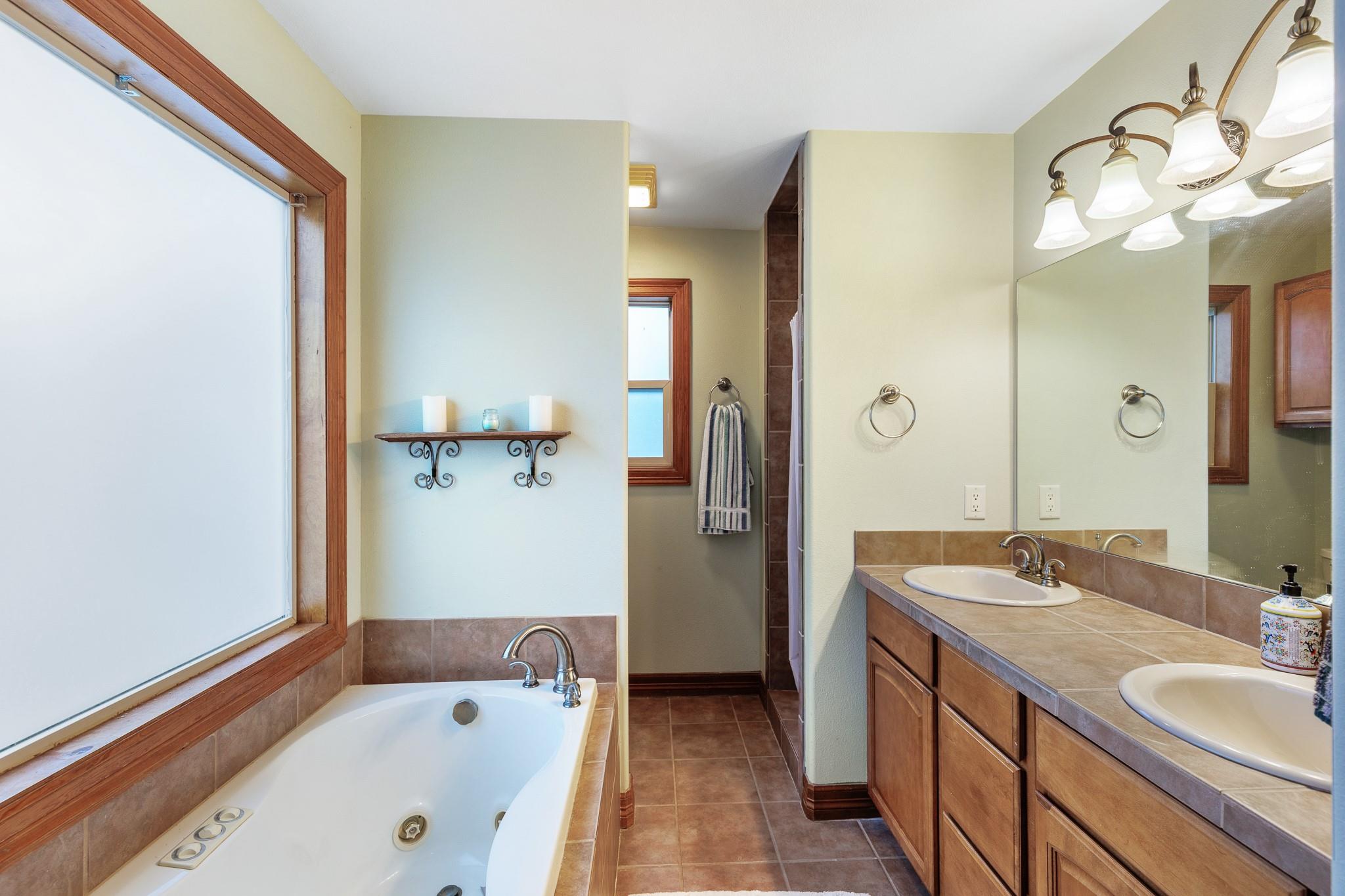 2900 Hi Mesa Property Photo 11