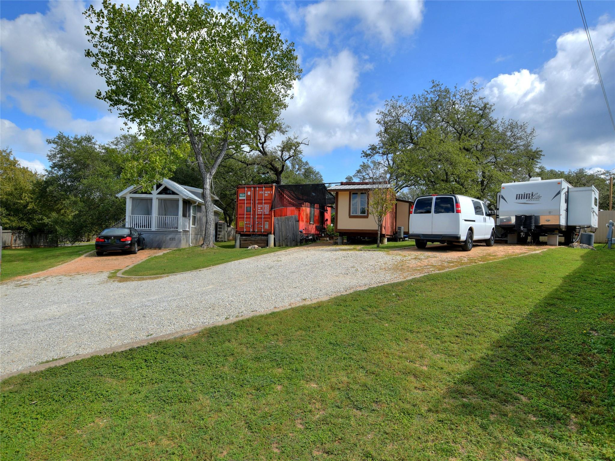 1702 Saracen Rd Property Photo 29