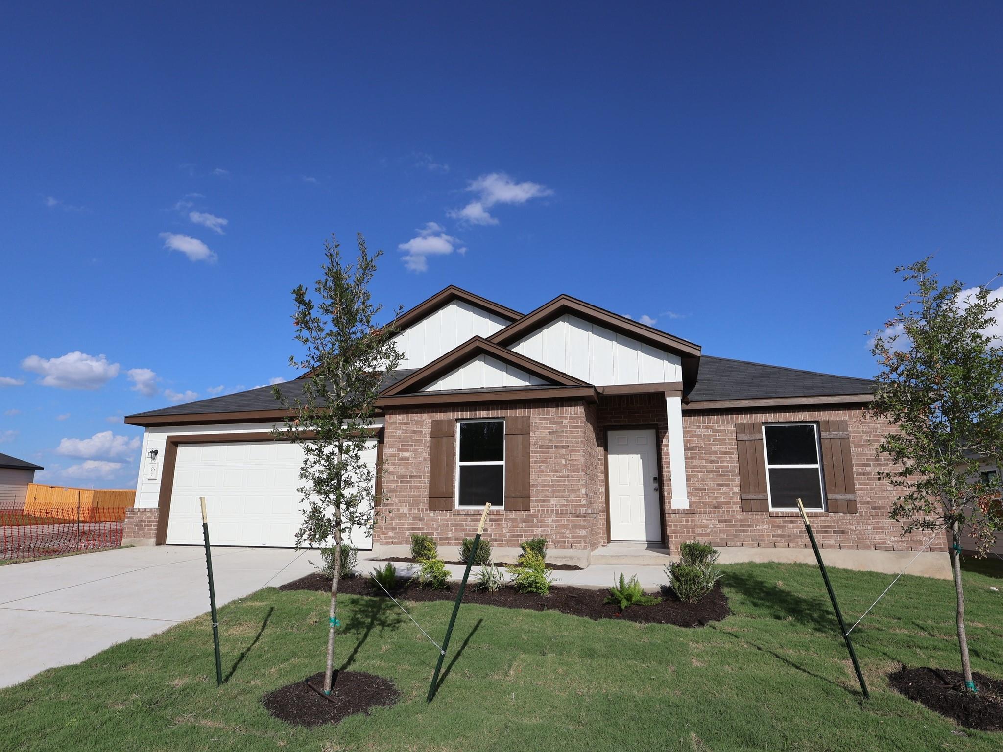 20017 Cornyn Ln Property Photo 2