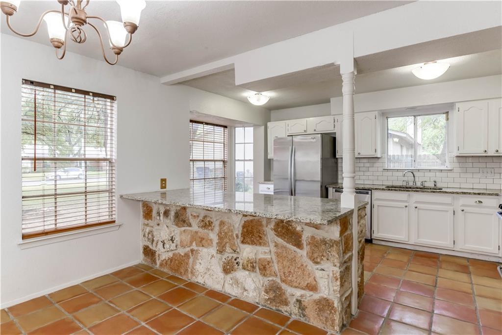 4200 Everest Ln Property Photo 8