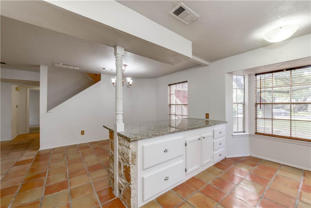4200 Everest Ln Property Photo 12