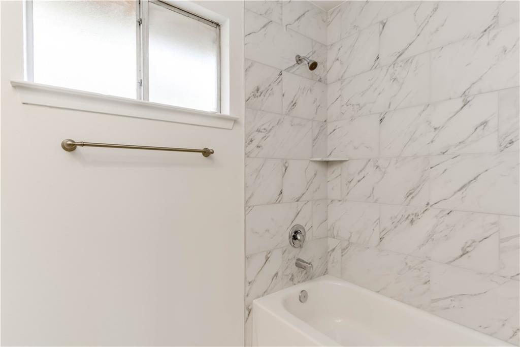 4200 Everest Ln Property Photo 29