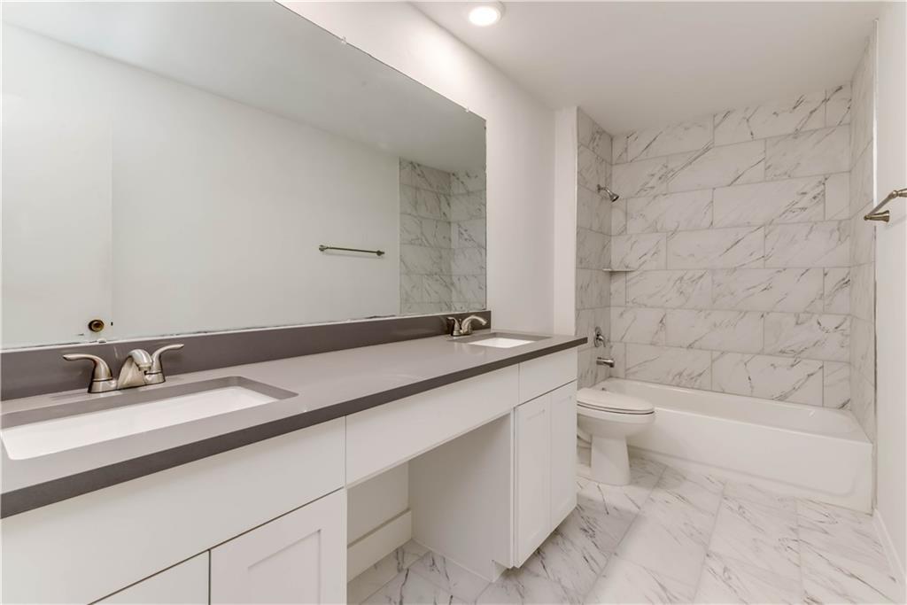 4200 Everest Ln Property Photo 30