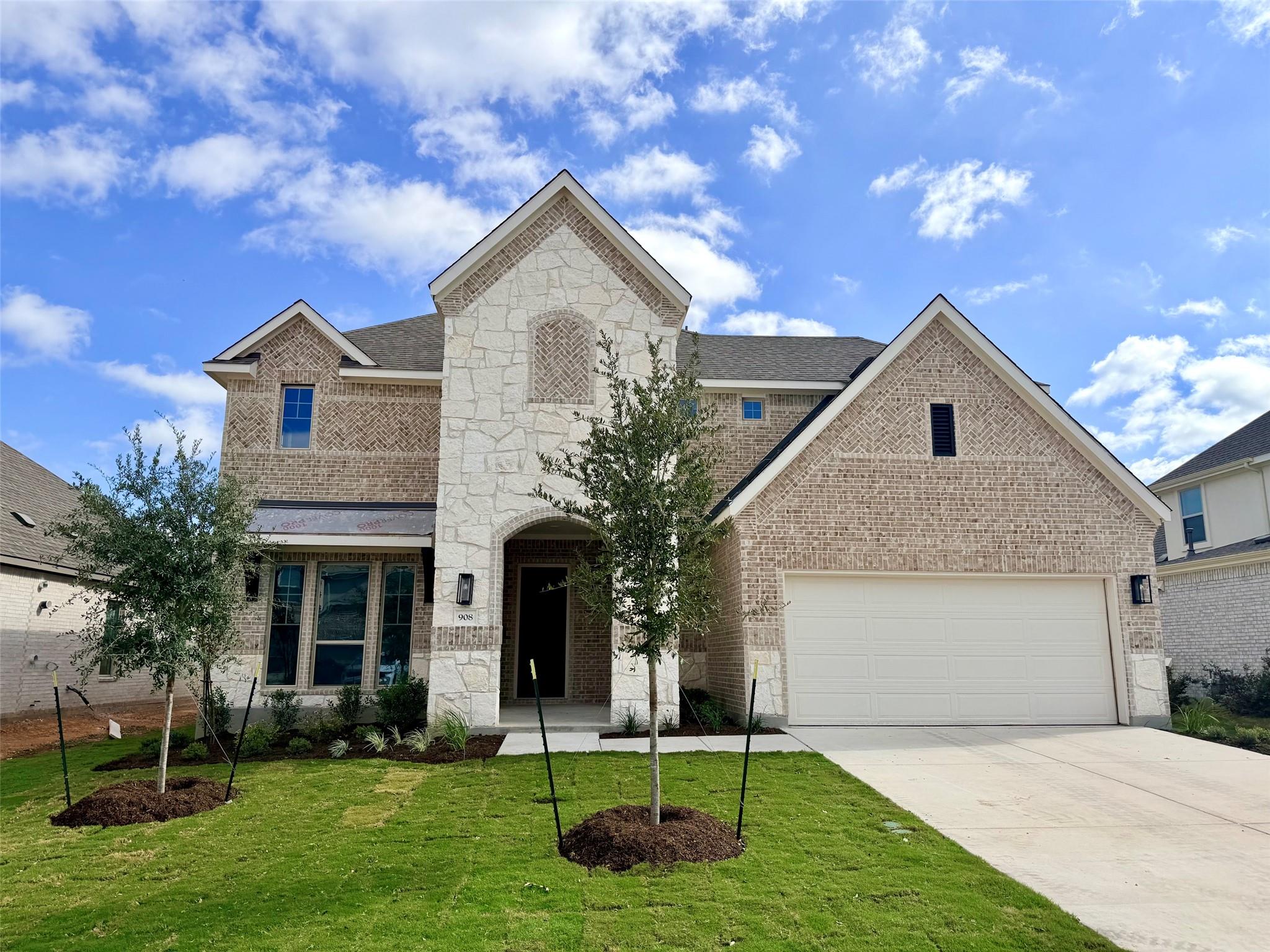 908 SUNNY RIDGE Dr Property Photo 1