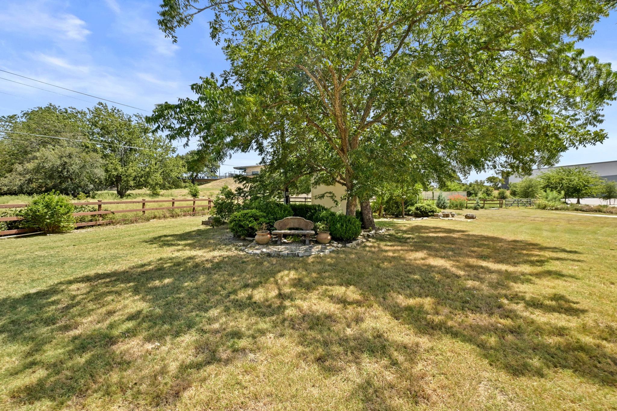 211 Moore Ln Property Photo 38
