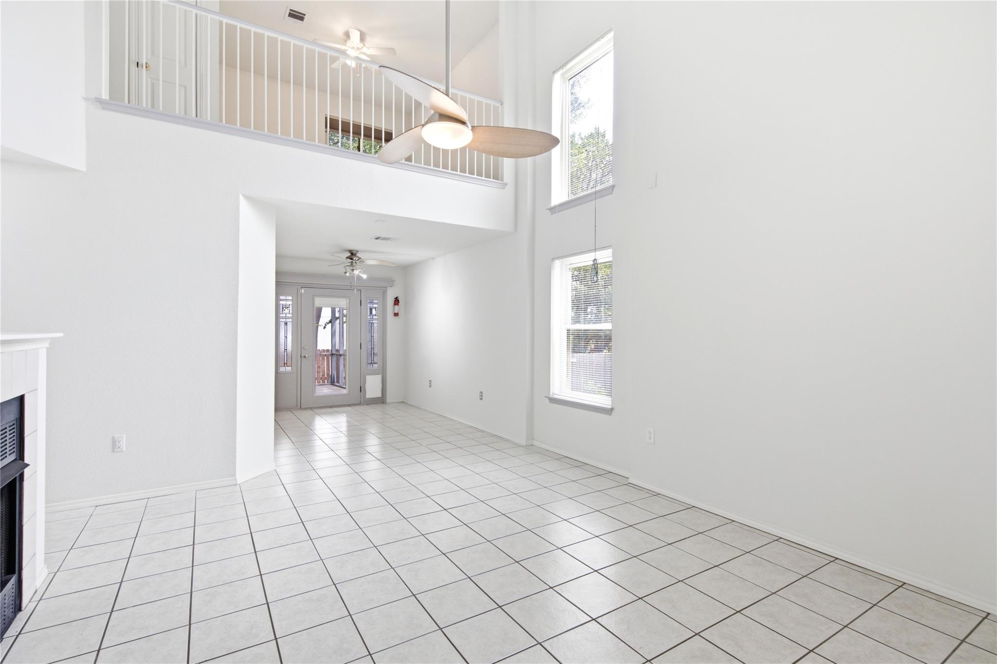 9125 Vigen Cir Property Photo 7