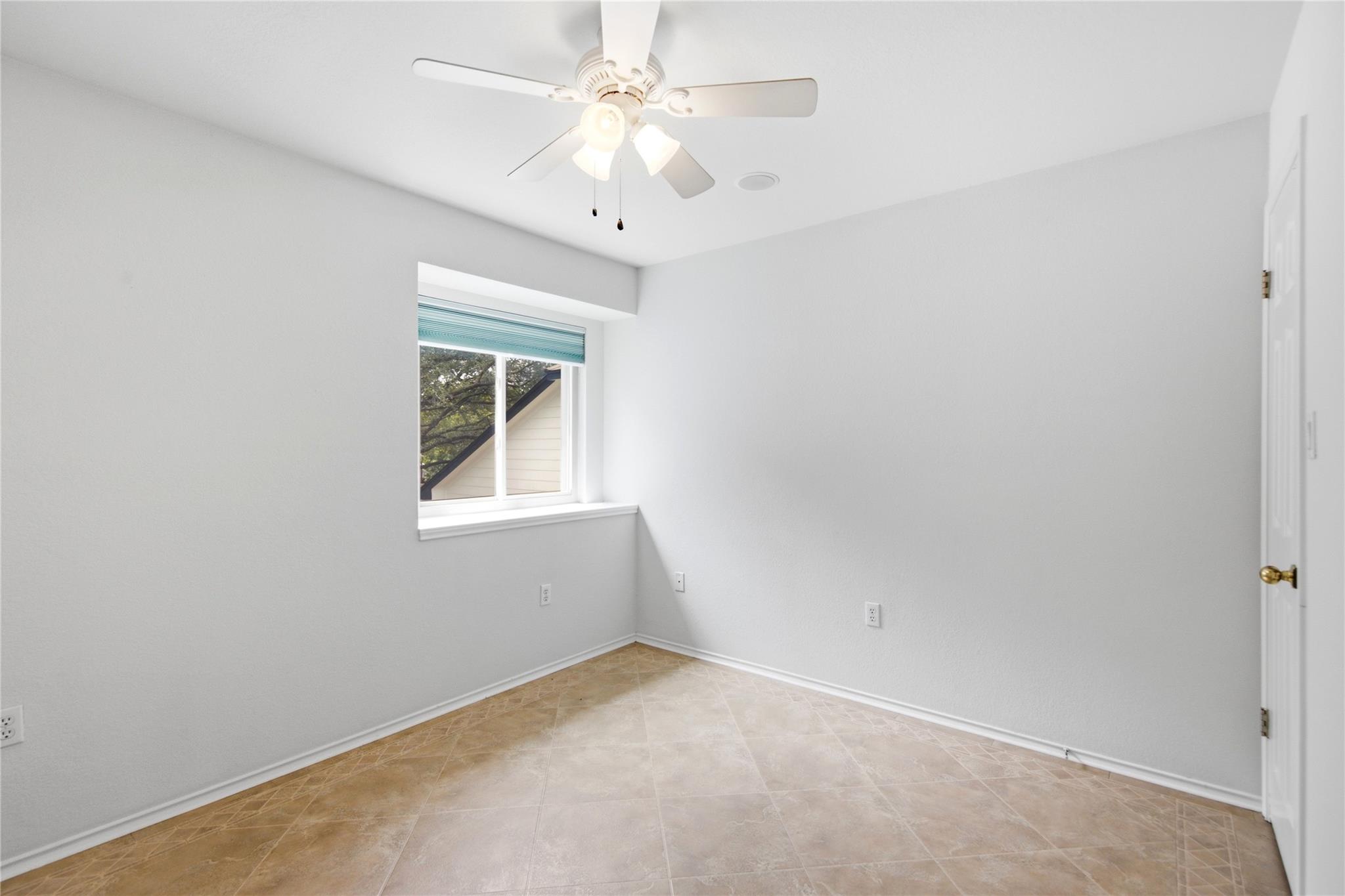 9125 Vigen Cir Property Photo 16