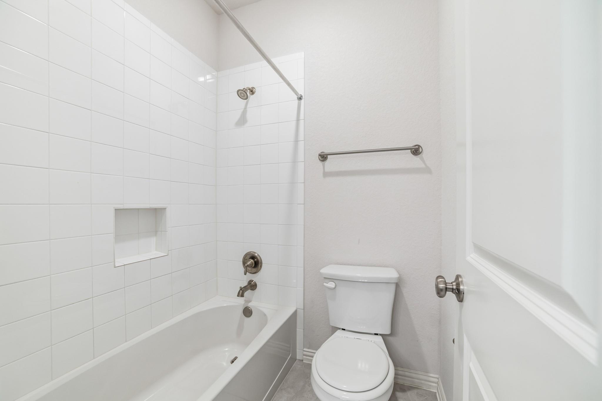 3721 Kearney Ln Property Photo 6