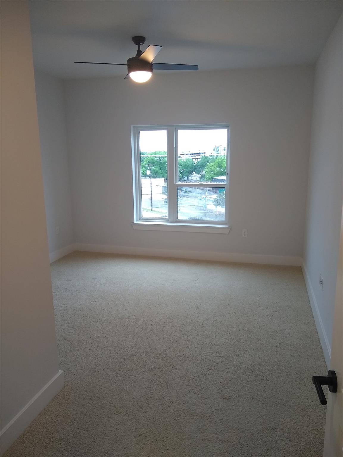 2220 Webberville Rd #403 Property Photo 10