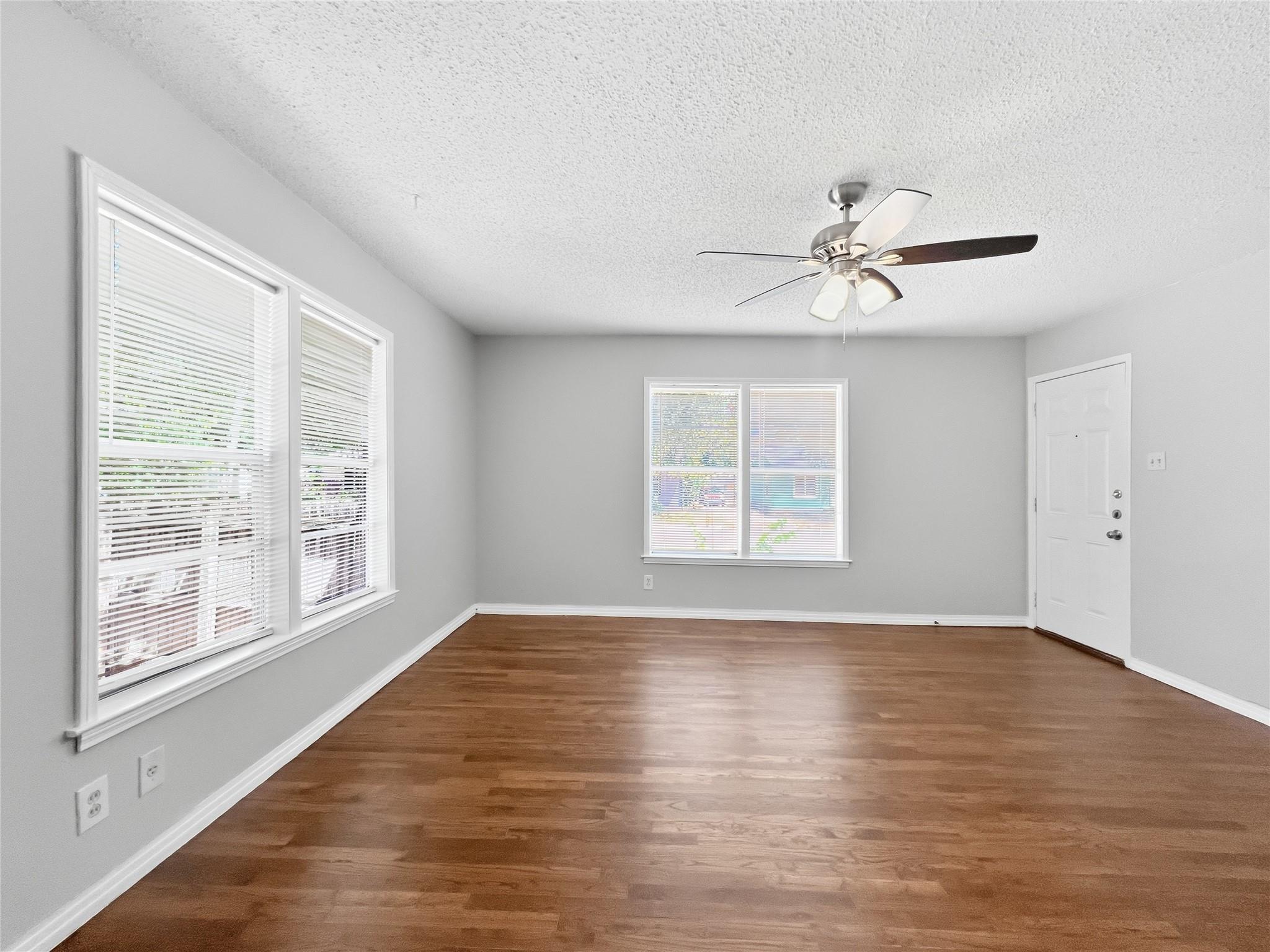 5400 Harmon Ave #a Property Photo 11