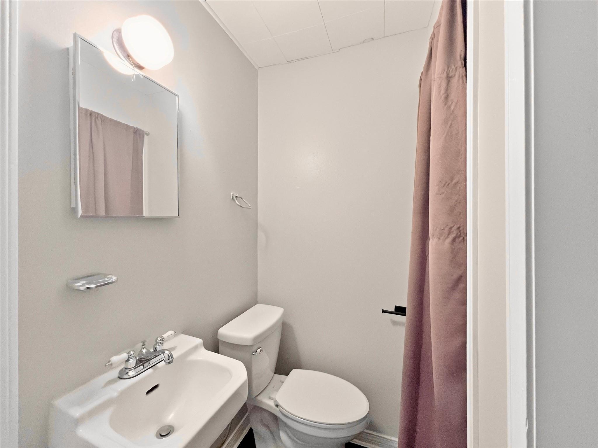 5400 Harmon Ave #a Property Photo 18