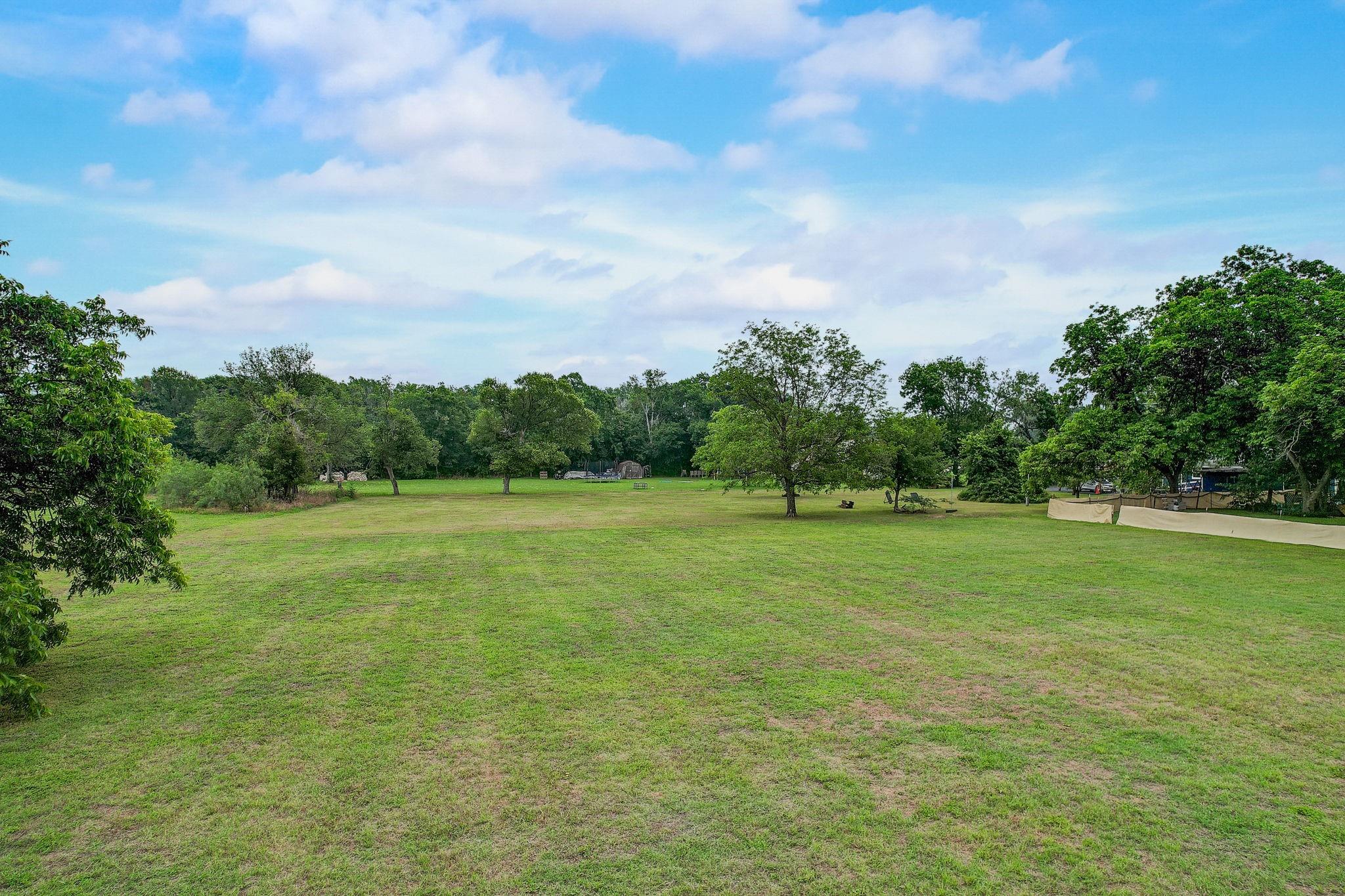 2105 Pecan St Property Photo 25