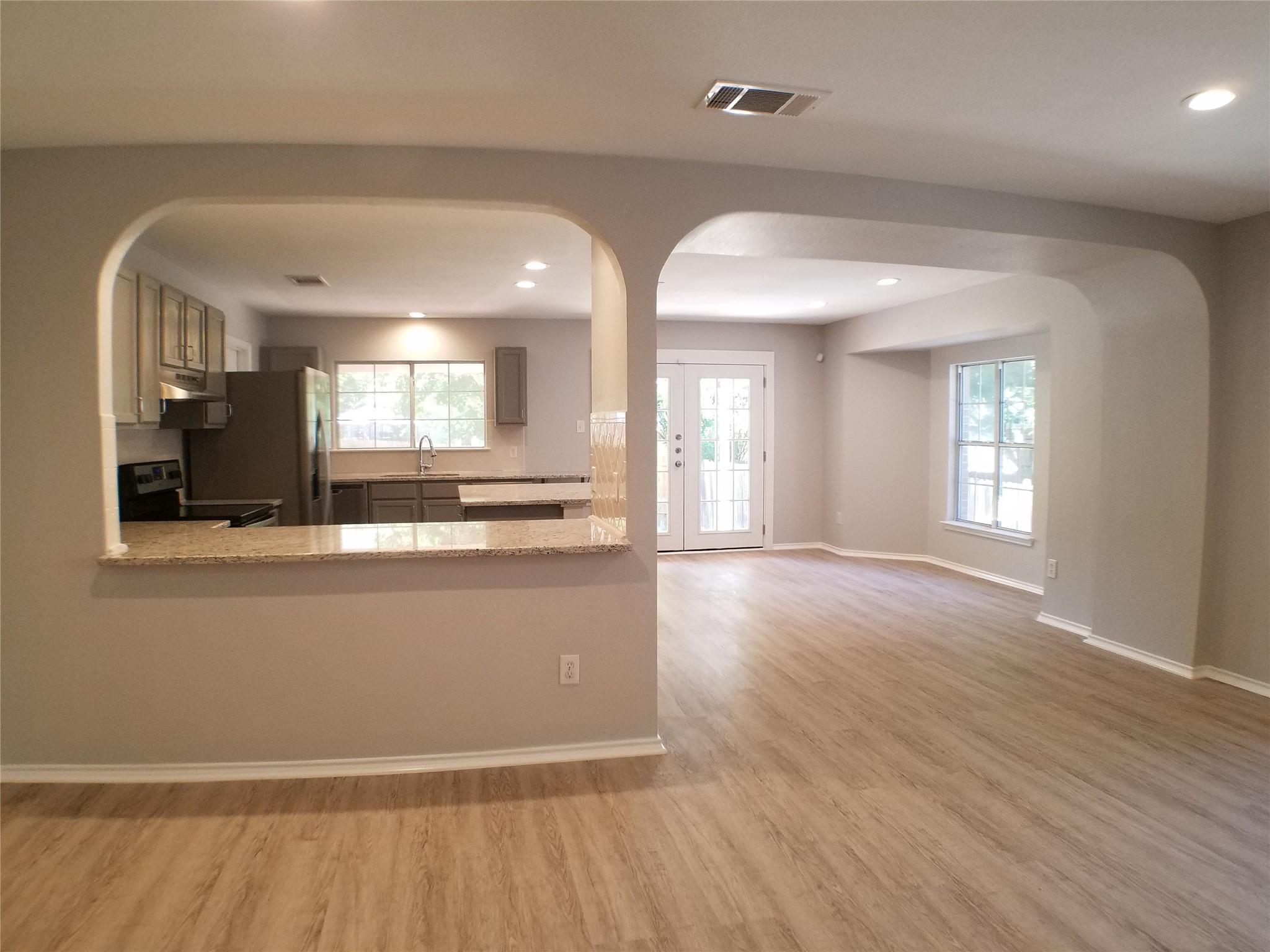 11208 Blairview Ln Property Photo 12