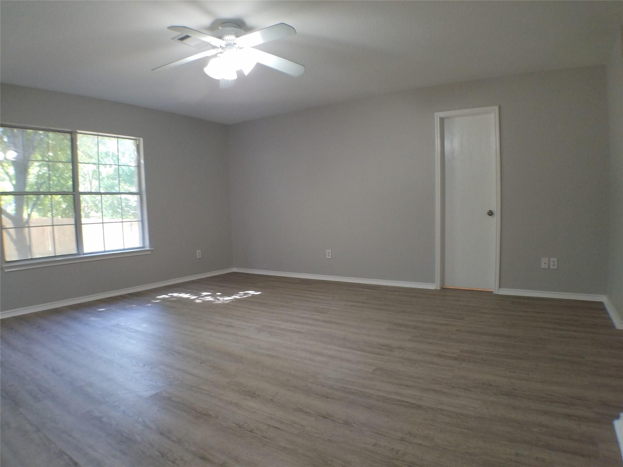 11208 Blairview Ln Property Photo 23