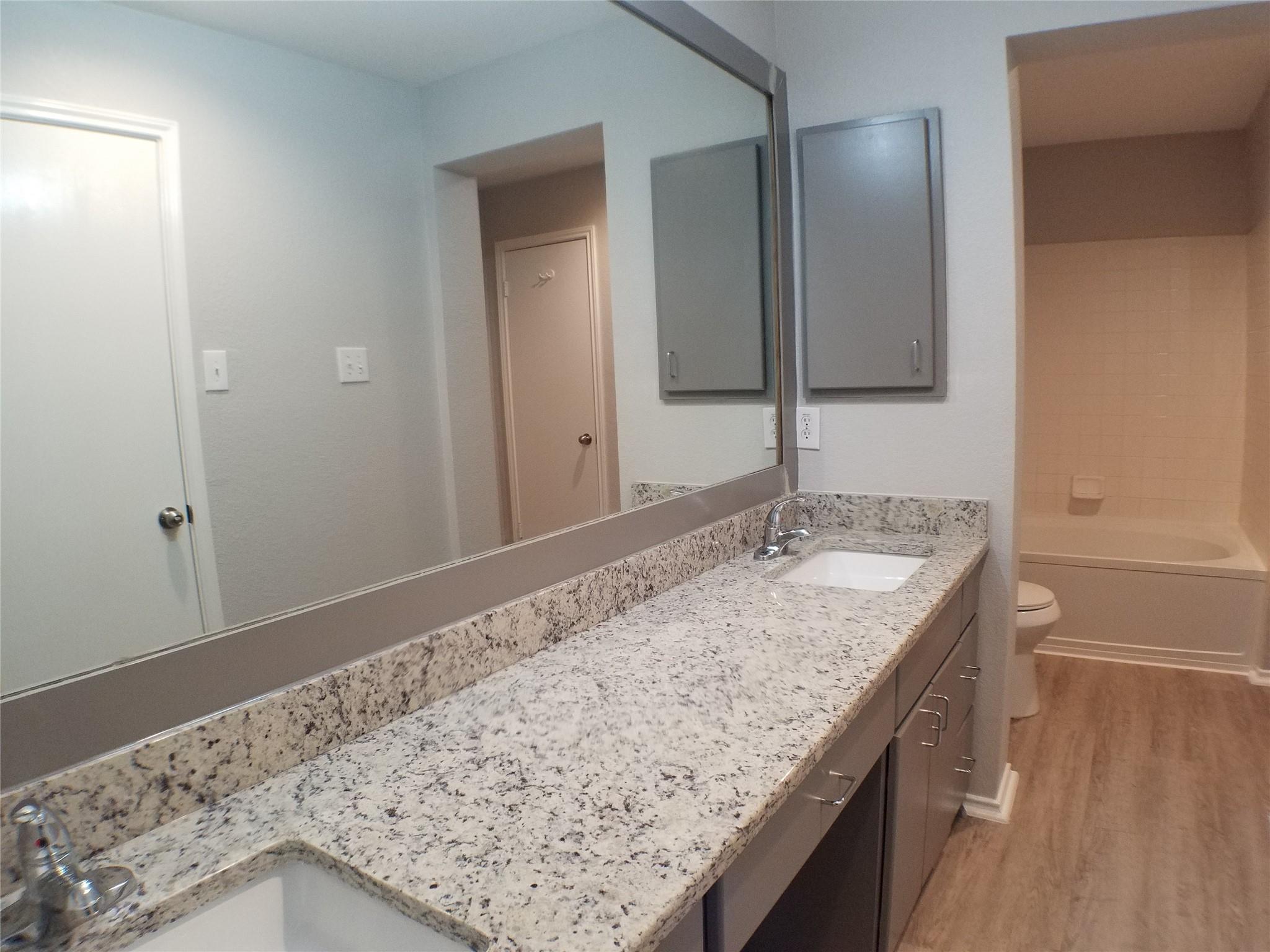 11208 Blairview Ln Property Photo 26