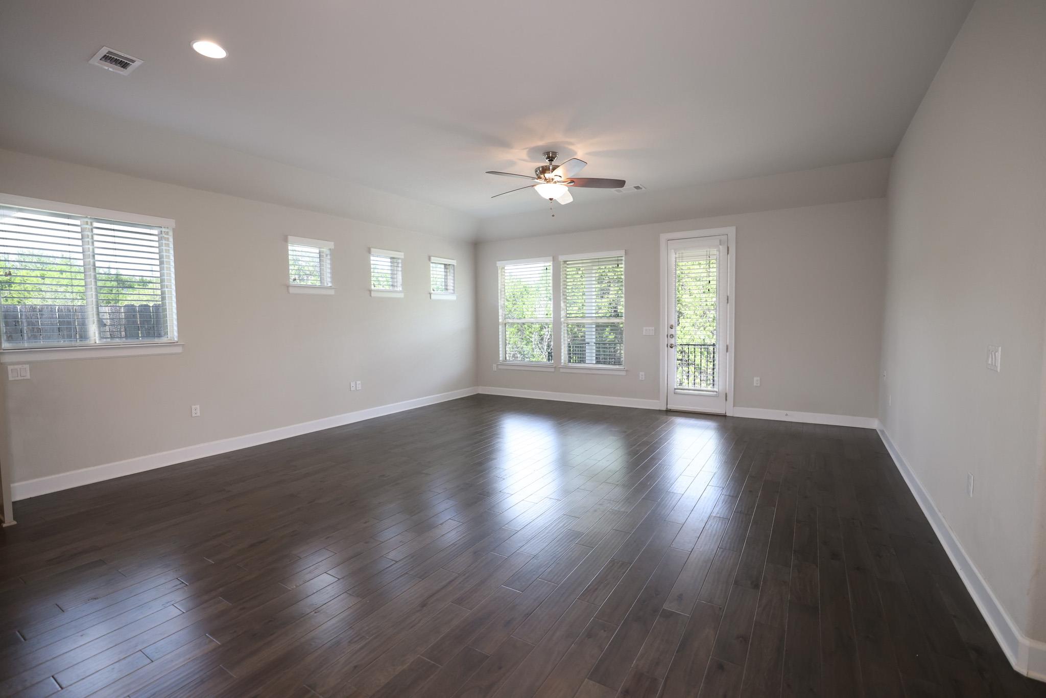 5301 Ponte Tresa Dr Property Photo 9