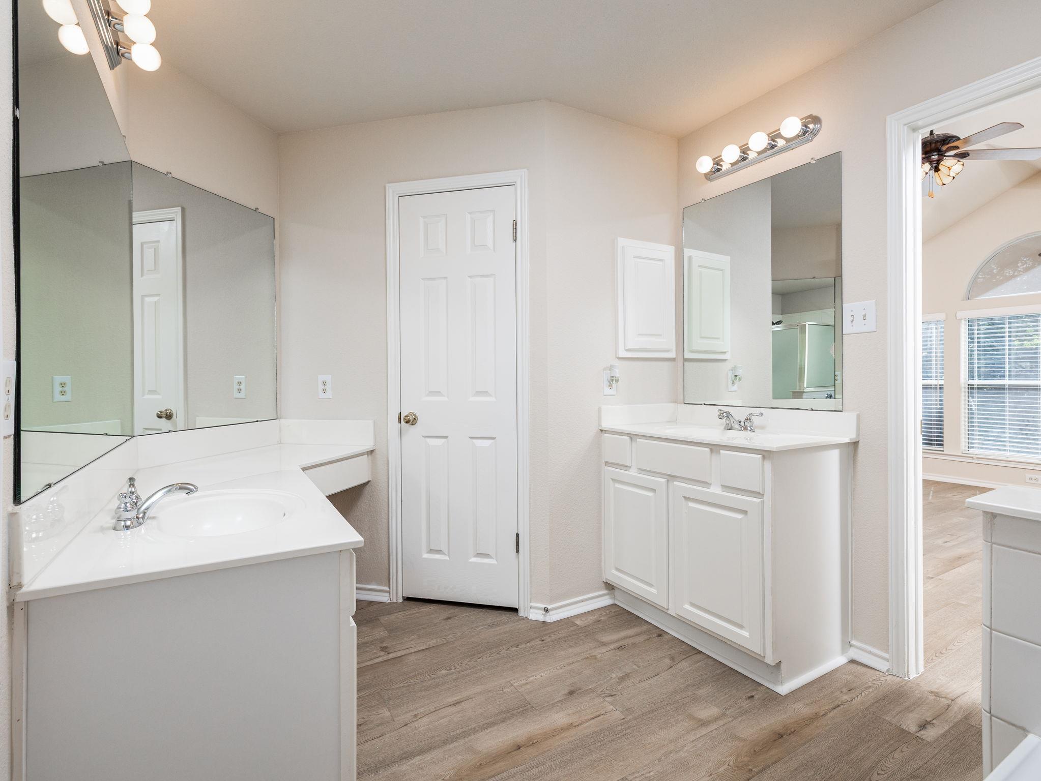 1216 Heppner Dr Property Photo 14