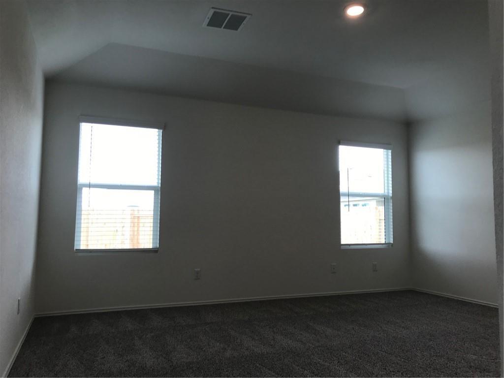107 Ozark Dr Property Photo 9