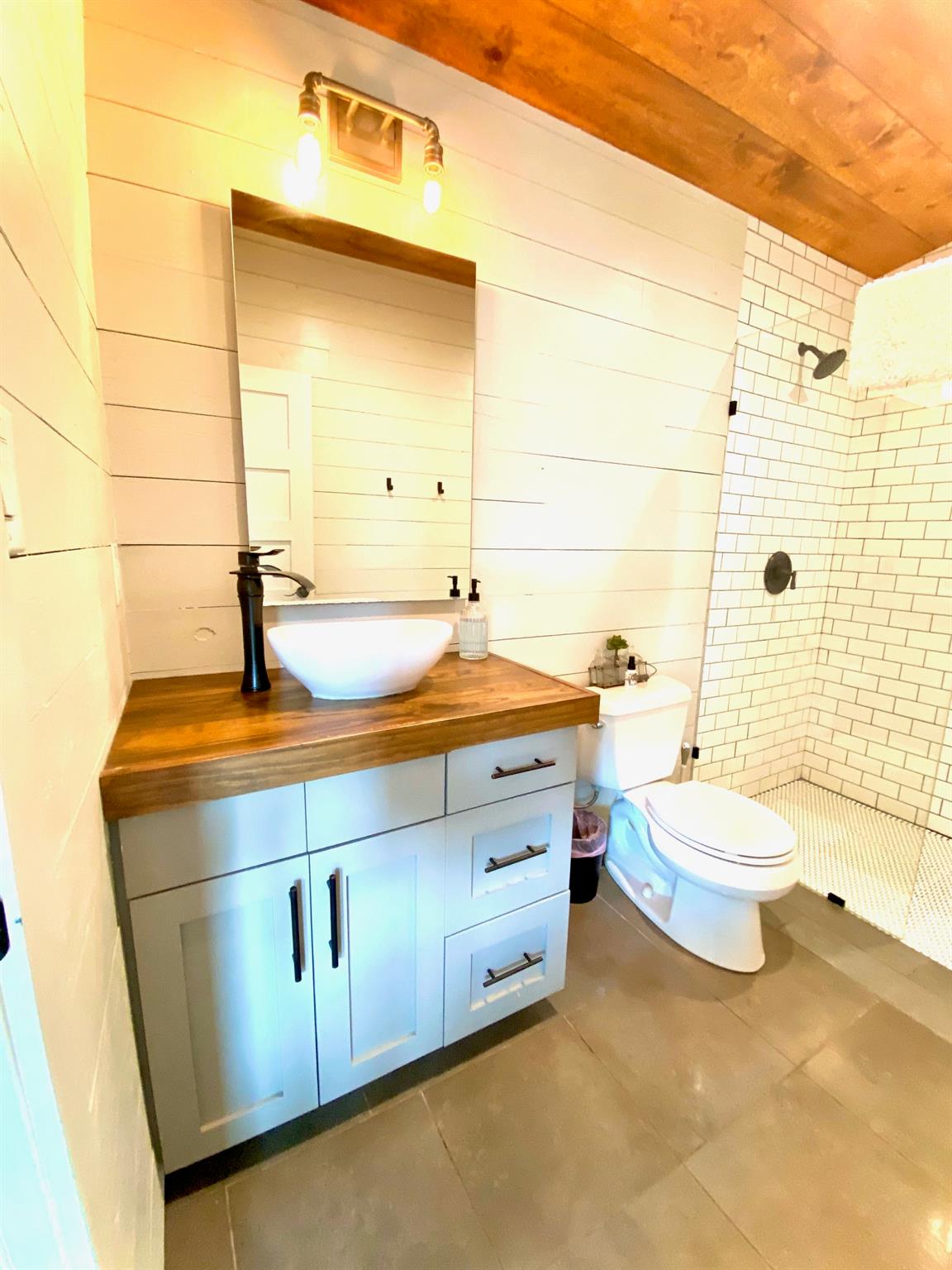 405 Martin Rd #a Property Photo 33