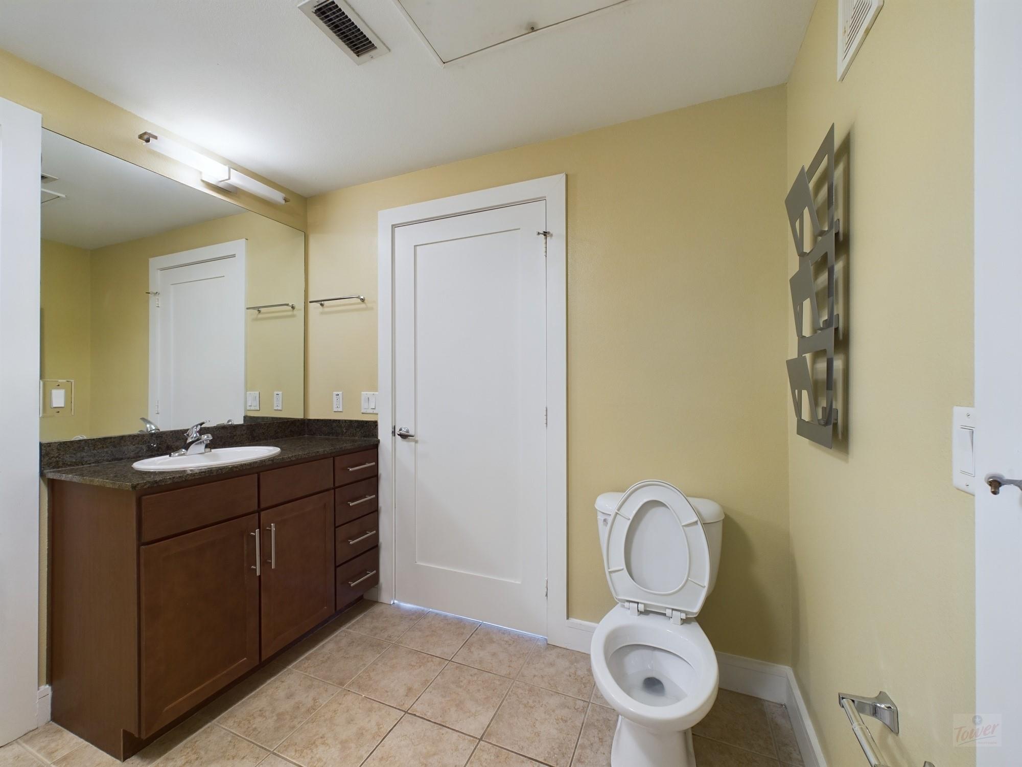3016 Guadalupe St #217 Property Photo 8