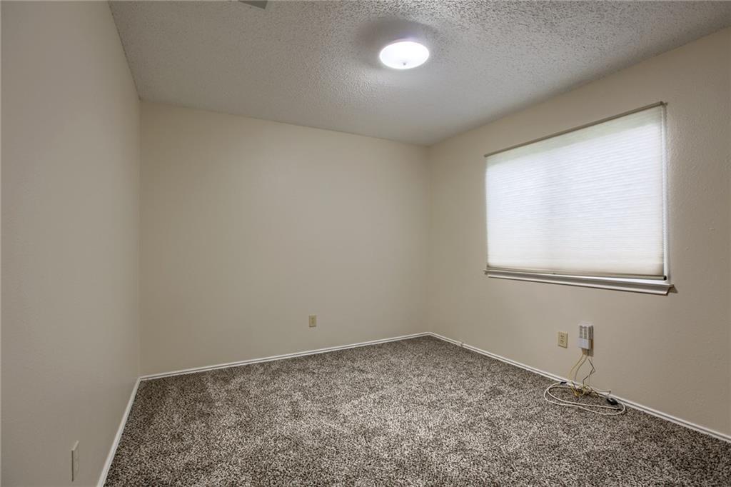 12320 Thompkins Dr Property Photo 16