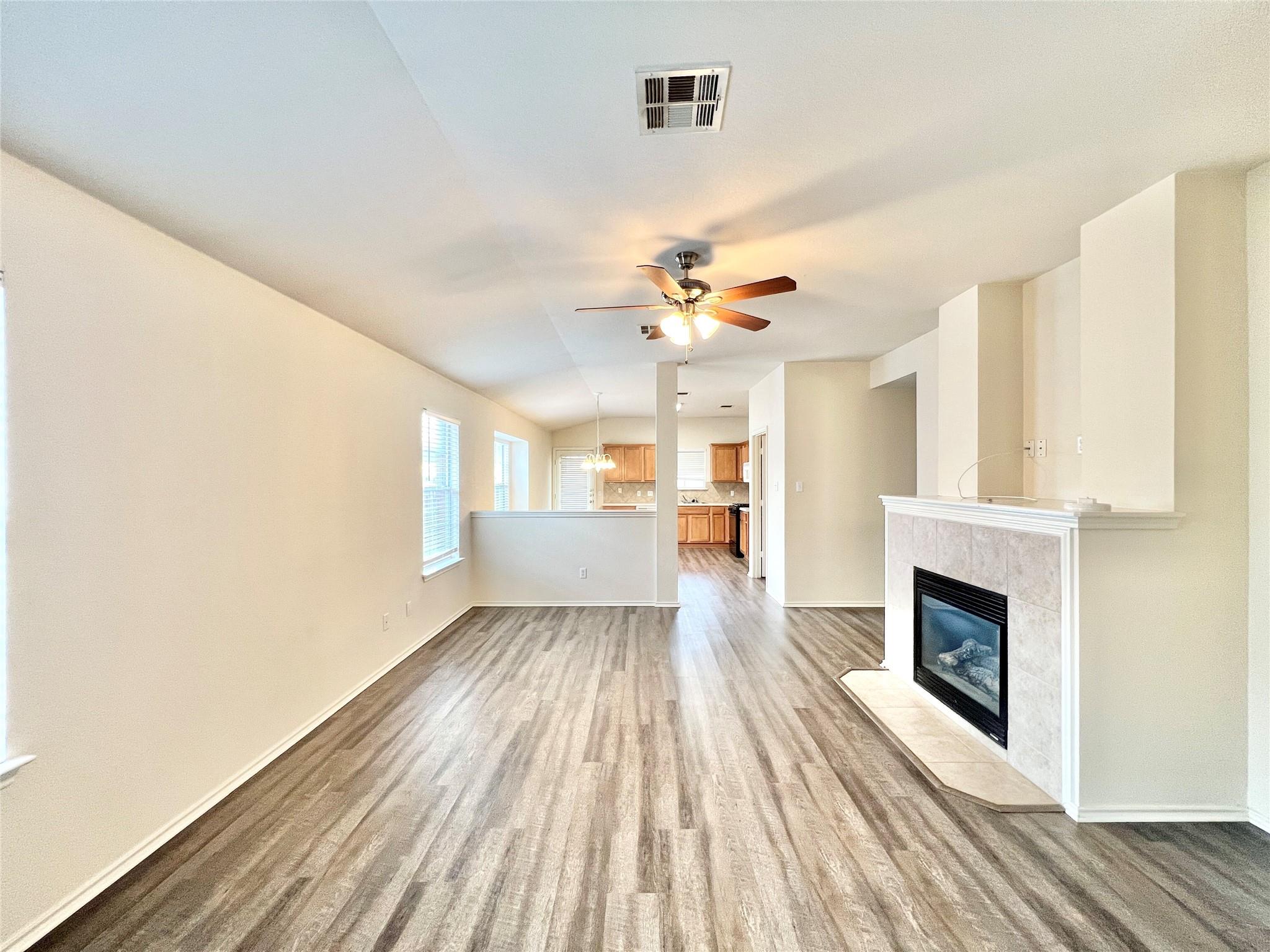 2221 Pearson Way Property Photo 6