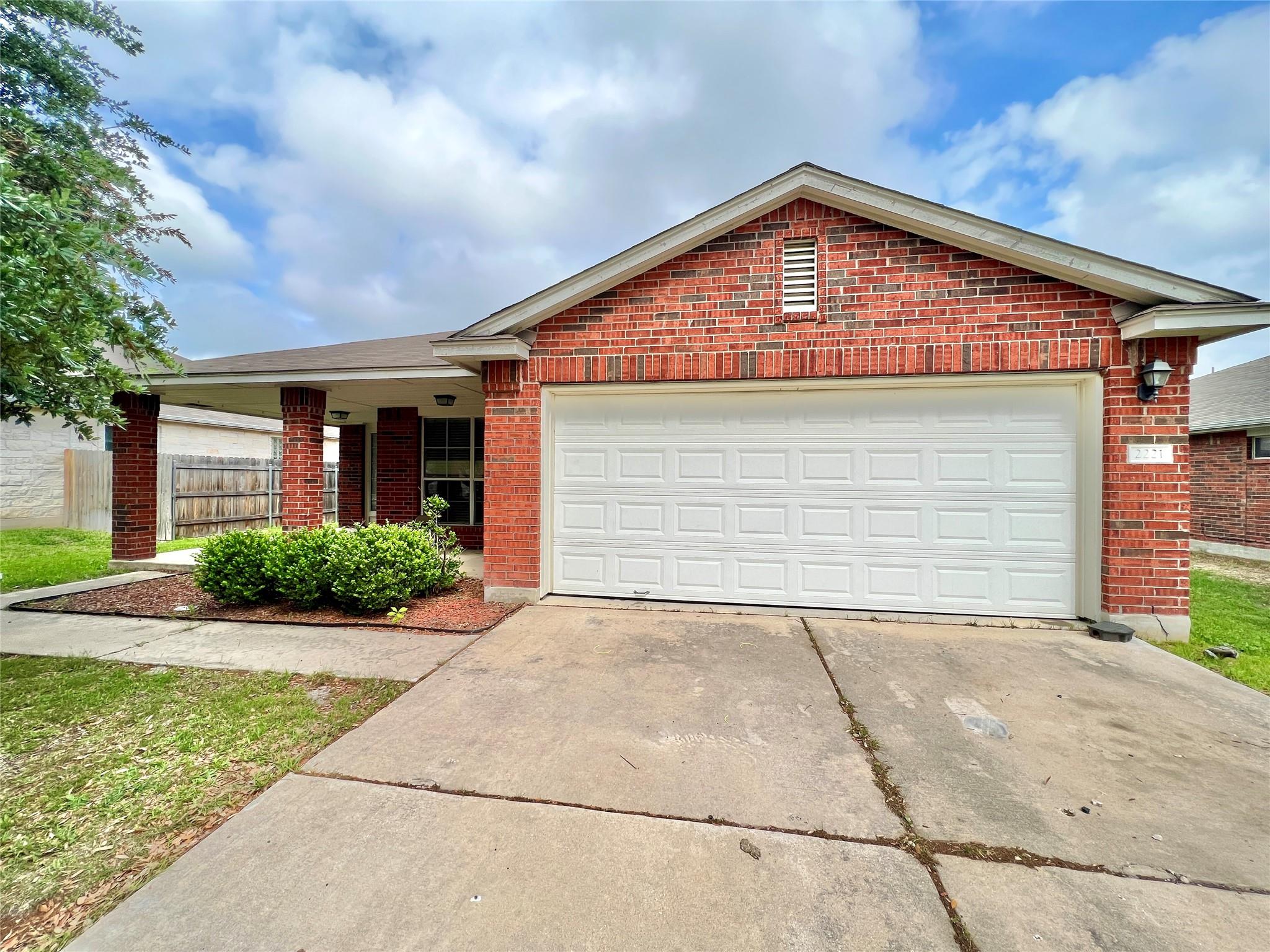 2221 Pearson Way Property Photo 15