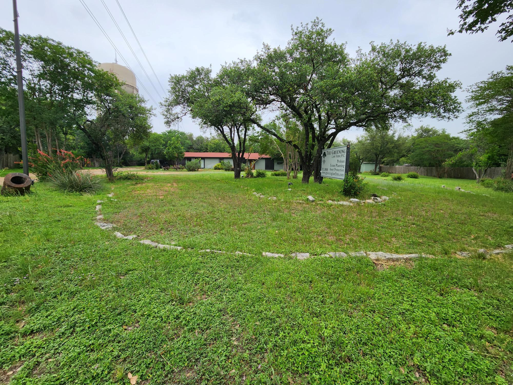 1601 Williams Dr Property Photo 3