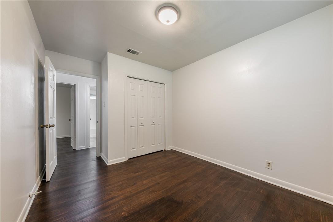 1113 Sycamore St Property Photo 7
