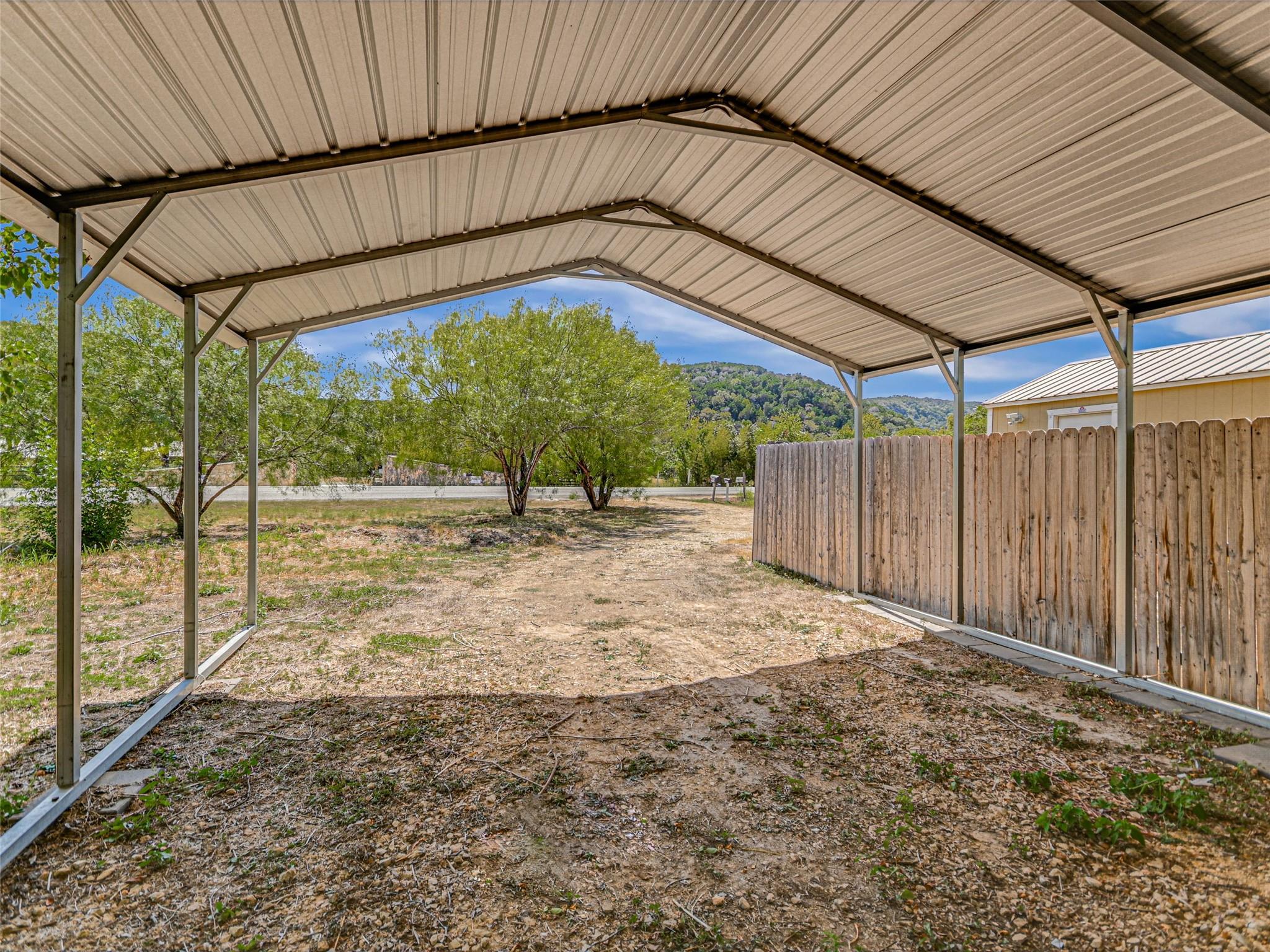 12965 River Rd Property Photo 6