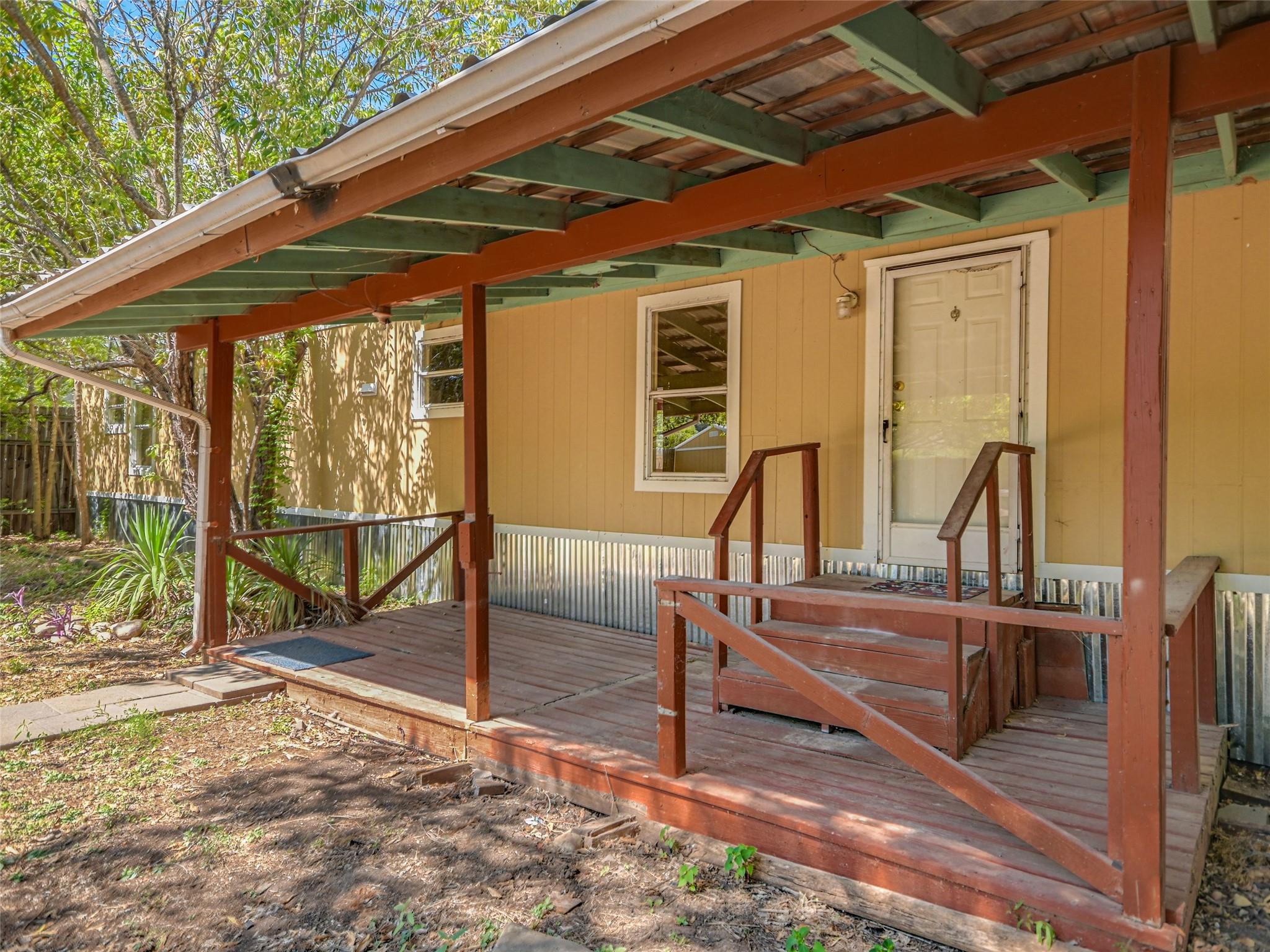 12965 River Rd Property Photo 9