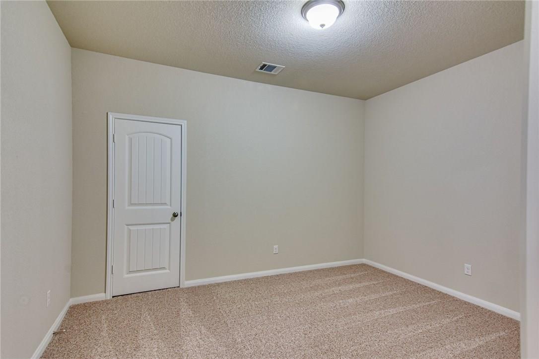 309 Naset Dr Property Photo 21