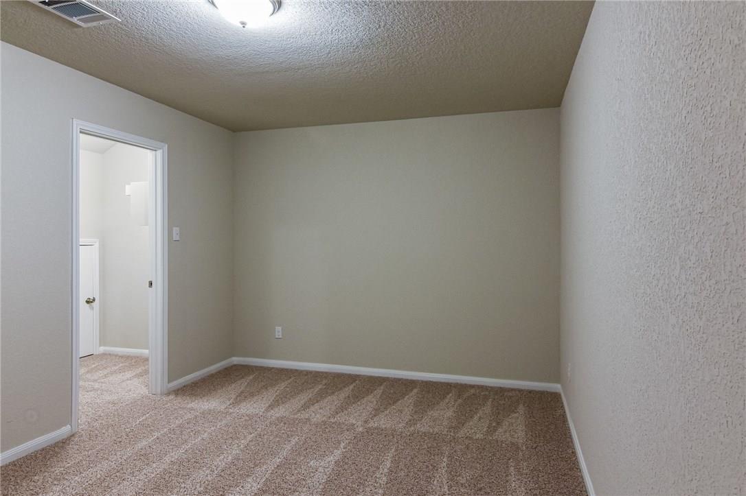 309 Naset Dr Property Photo 30