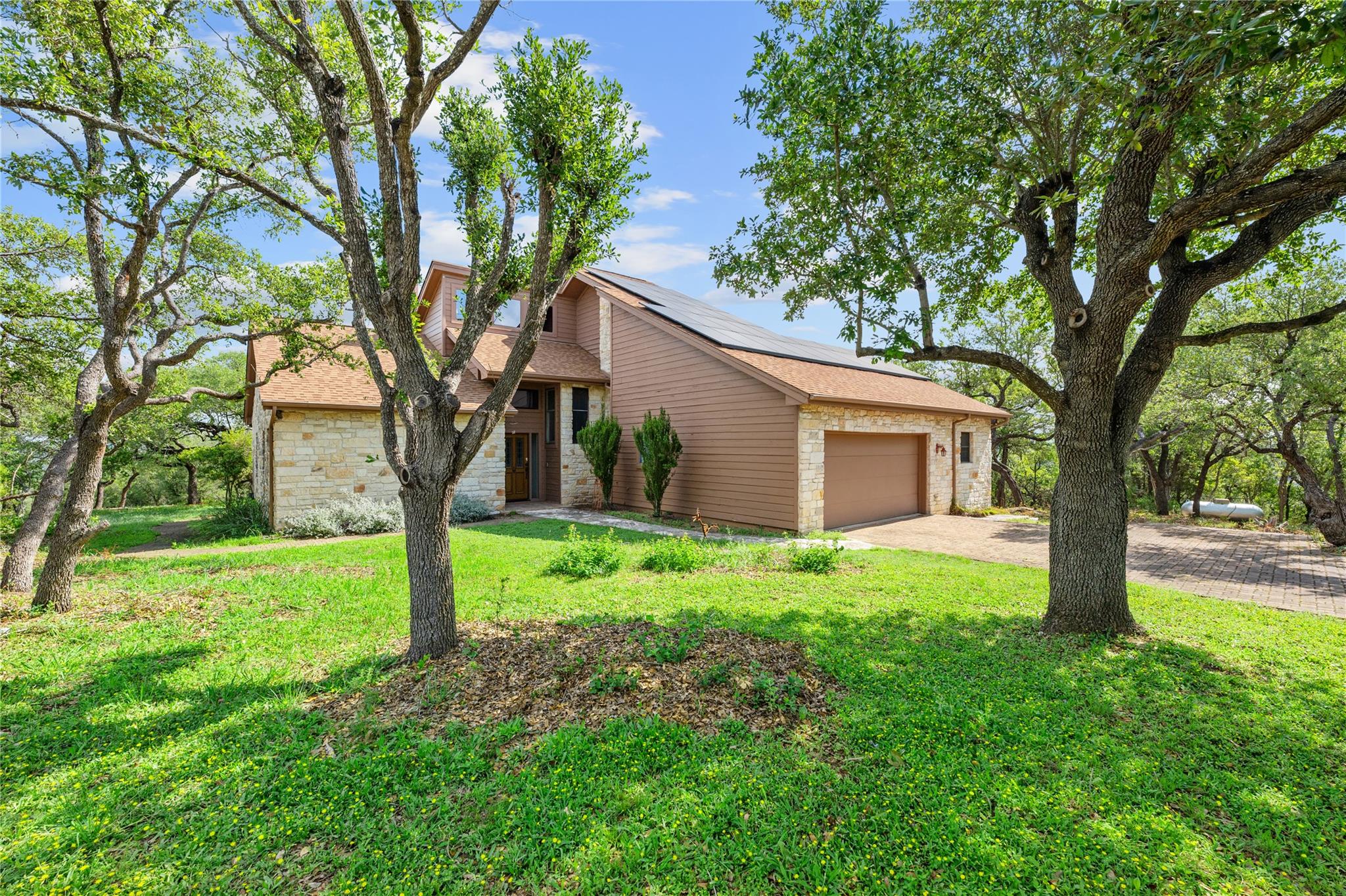 4505 Poteau Cir Property Photo 1