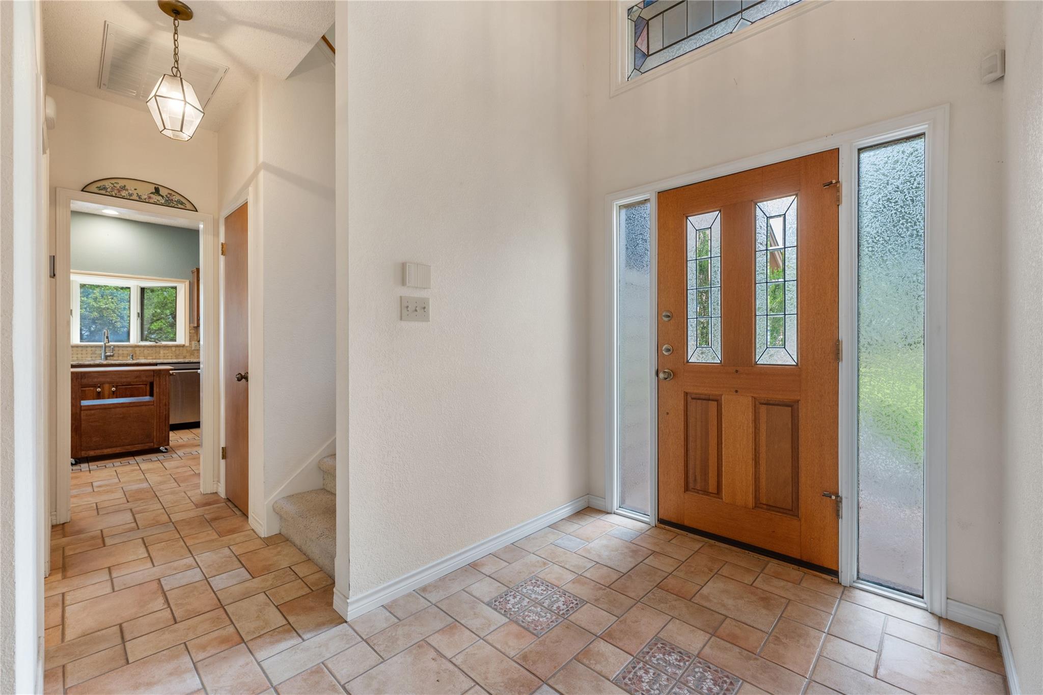 4505 Poteau Cir Property Photo 7