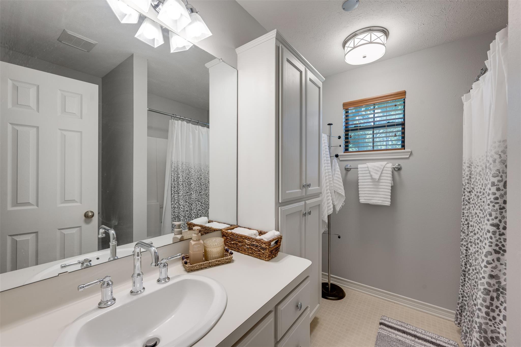 23258 Edgewater Dr Property Photo 22