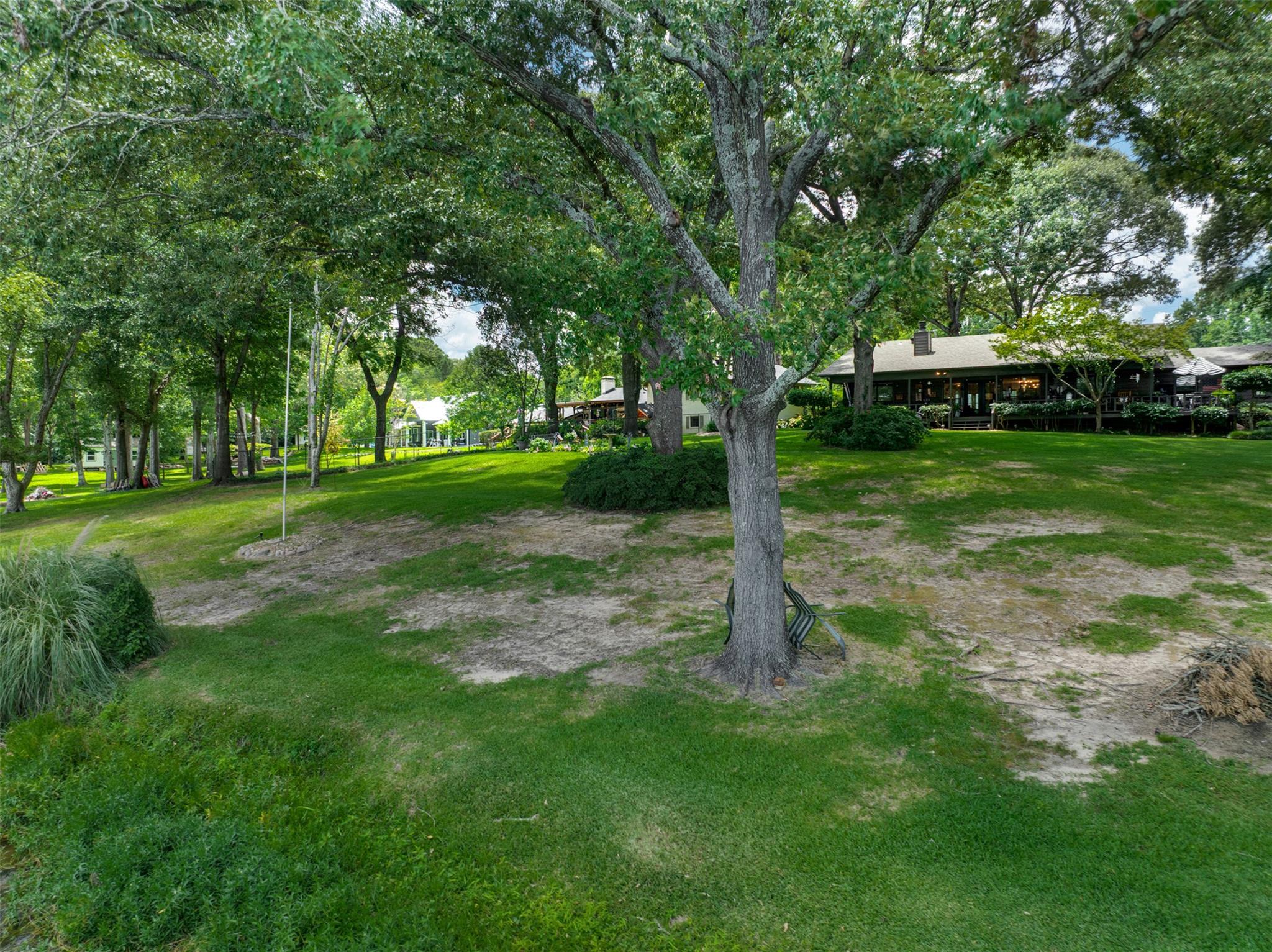 23258 Edgewater Dr Property Photo 36