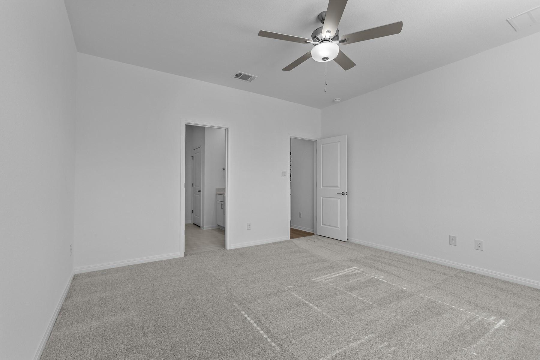 104 Lansing Rd Property Photo 10