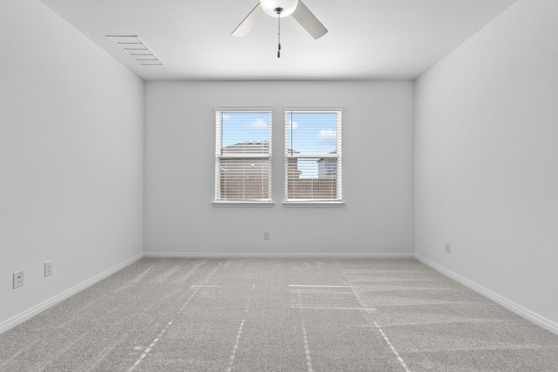 104 Lansing Rd Property Photo 11
