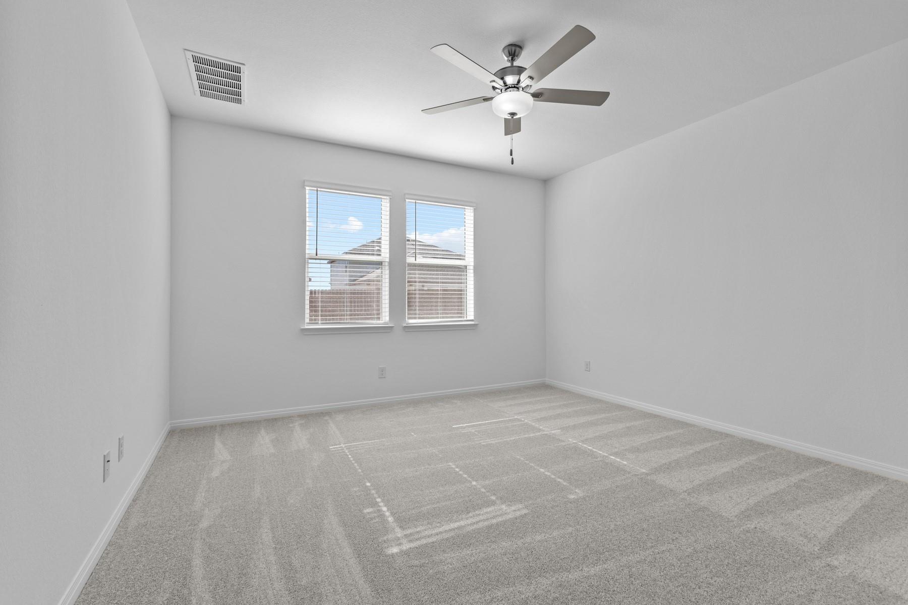 104 Lansing Rd Property Photo 12