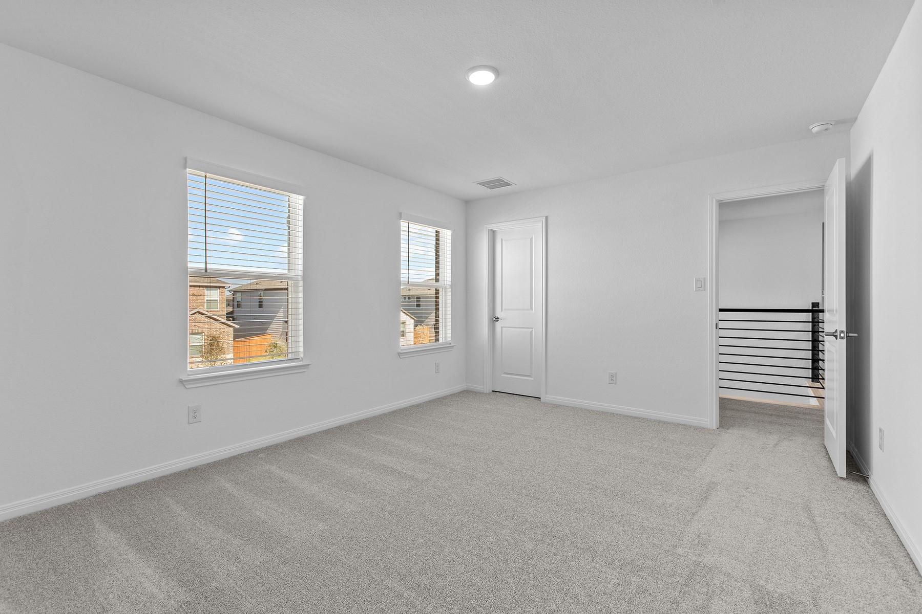 104 Lansing Rd Property Photo 18