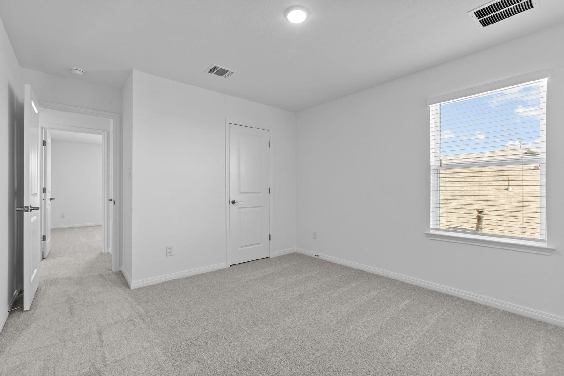 104 Lansing Rd Property Photo 19