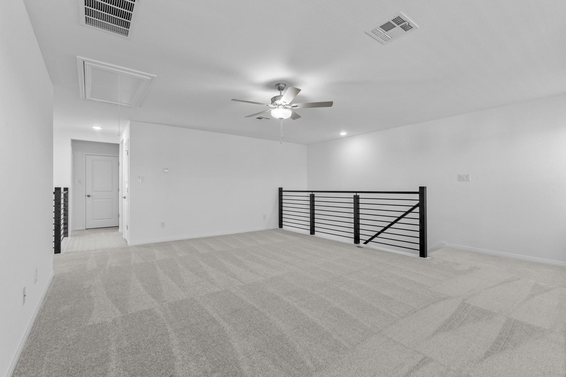 104 Lansing Rd Property Photo 25