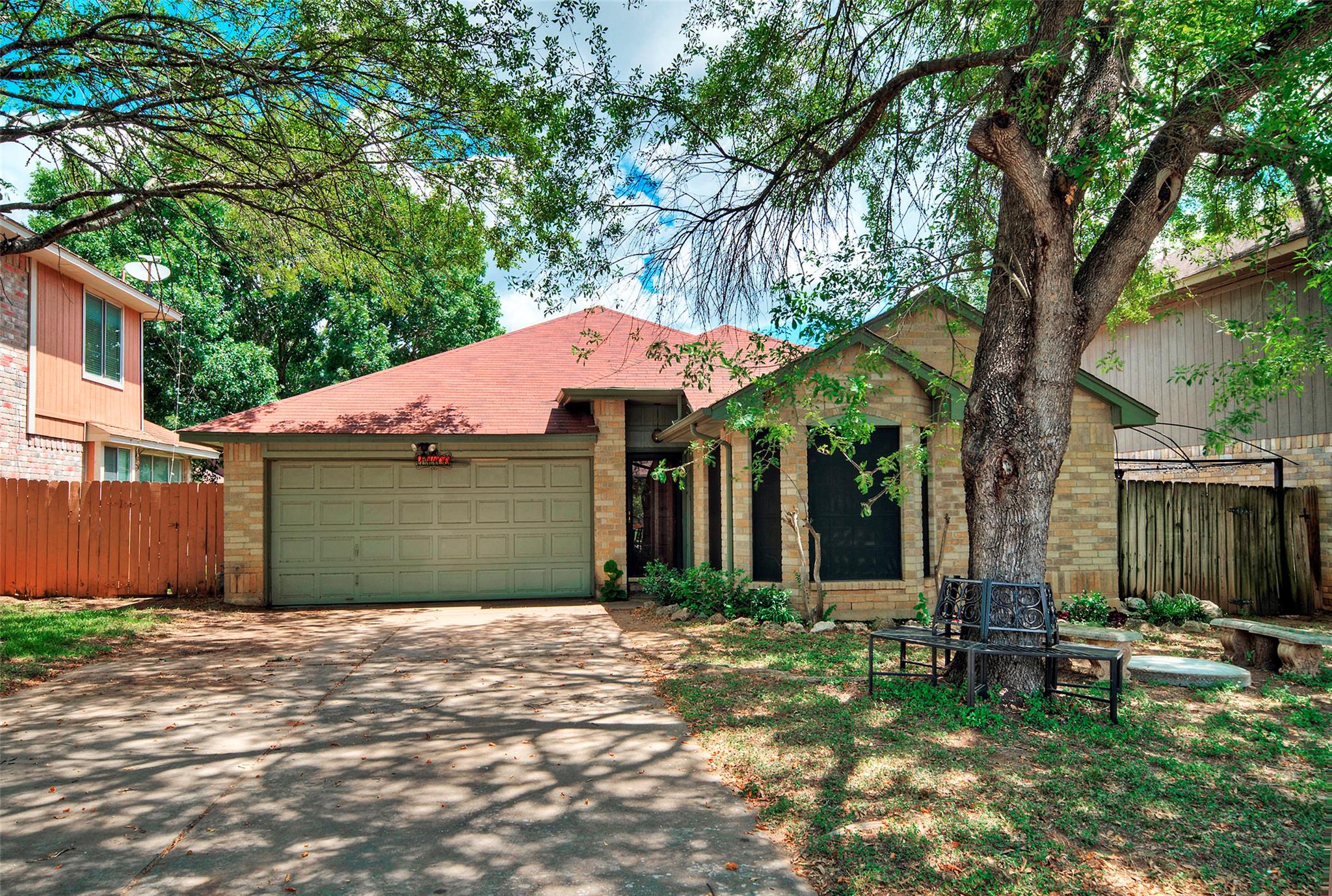 14400 S Levering St Property Photo