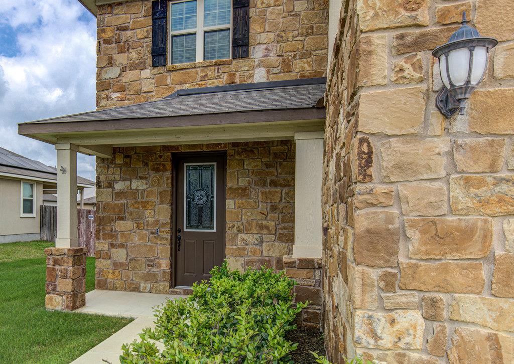 17324 Brittle Ln Property Photo 3