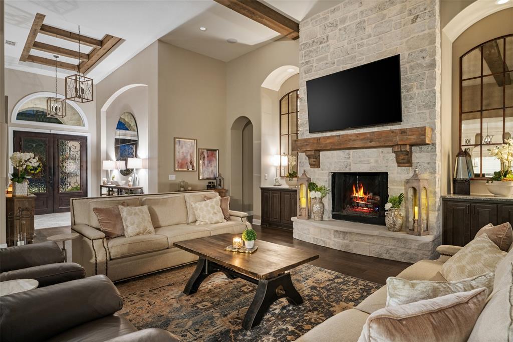 202 Green Leaf Property Photo 15